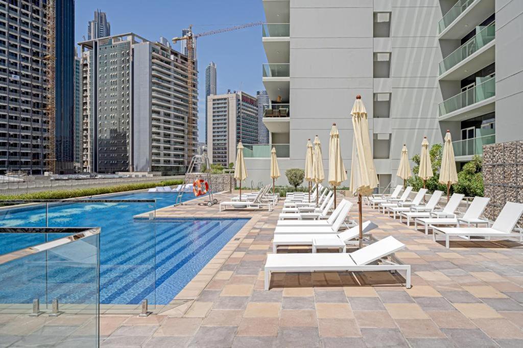 Fantastic One Bedroom Apartment With Burj-Khalifa View Dubai Exterior photo